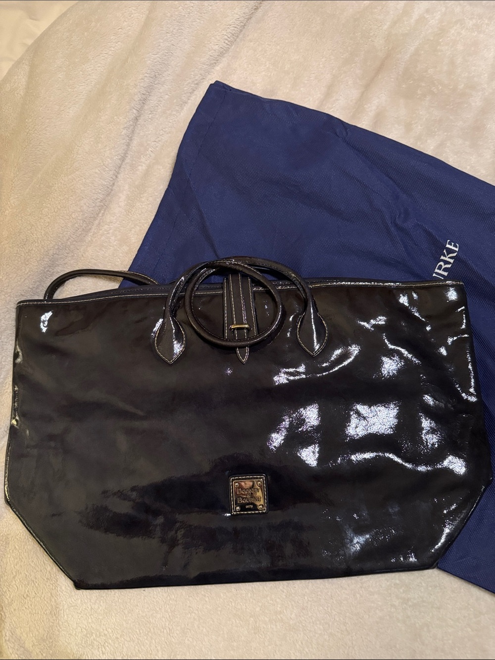 Patent Leather Tote Bag - Navy Blue